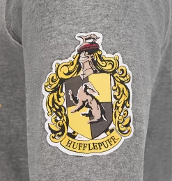 Warner Bros Hufflepuff Sweatshirt 8 Warner Bros Hufflepuff Sweatshirt -Harry Potter 1290395 2 bf788634 5009 4a85 ae6d a41462499843