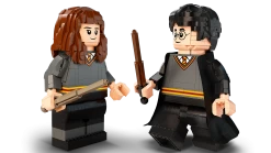 Warner Bros Harry Potter & Hermione Granger LEGO 11 Warner Bros Harry Potter & Hermione Granger LEGO -Harry Potter 76393 web sec02 nobg