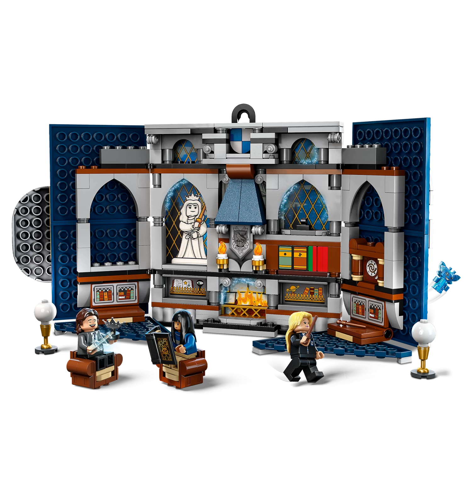 Warner Bros Ravenclaw House Banner LEGO 4 Warner Bros Ravenclaw House Banner LEGO - Image 2